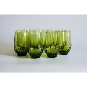 Vintage Set of 8 Avocado Green Tumblers with Swirl Design at the Bottom 1970s